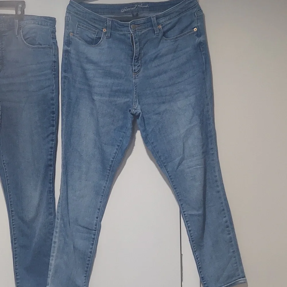 Universal Thread Jean Bundle - Picture 9 of 13